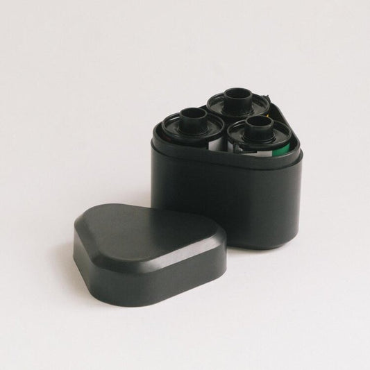 ÚKUA 135 Film case