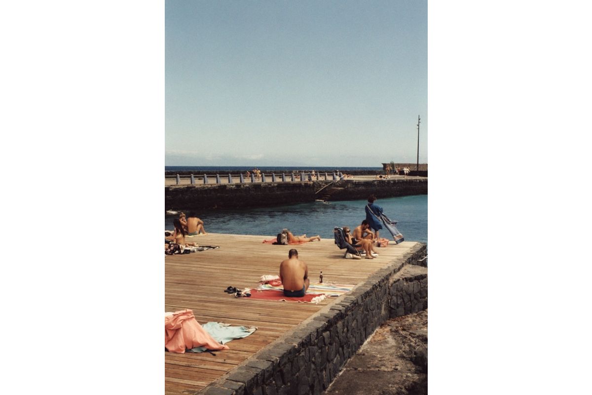 Lomography LomoChrome Color ’92 Sun-kissed 35mm ISO 400